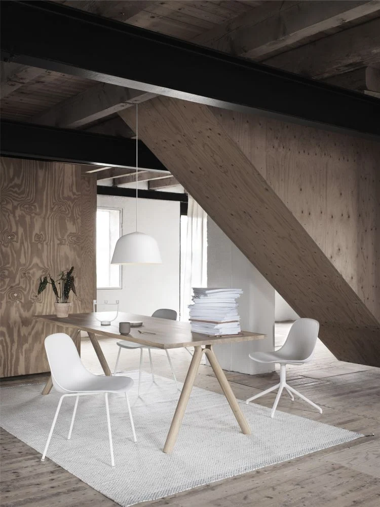 Muuto Fiber Side eetkamerstoel Wit vierpoot staal