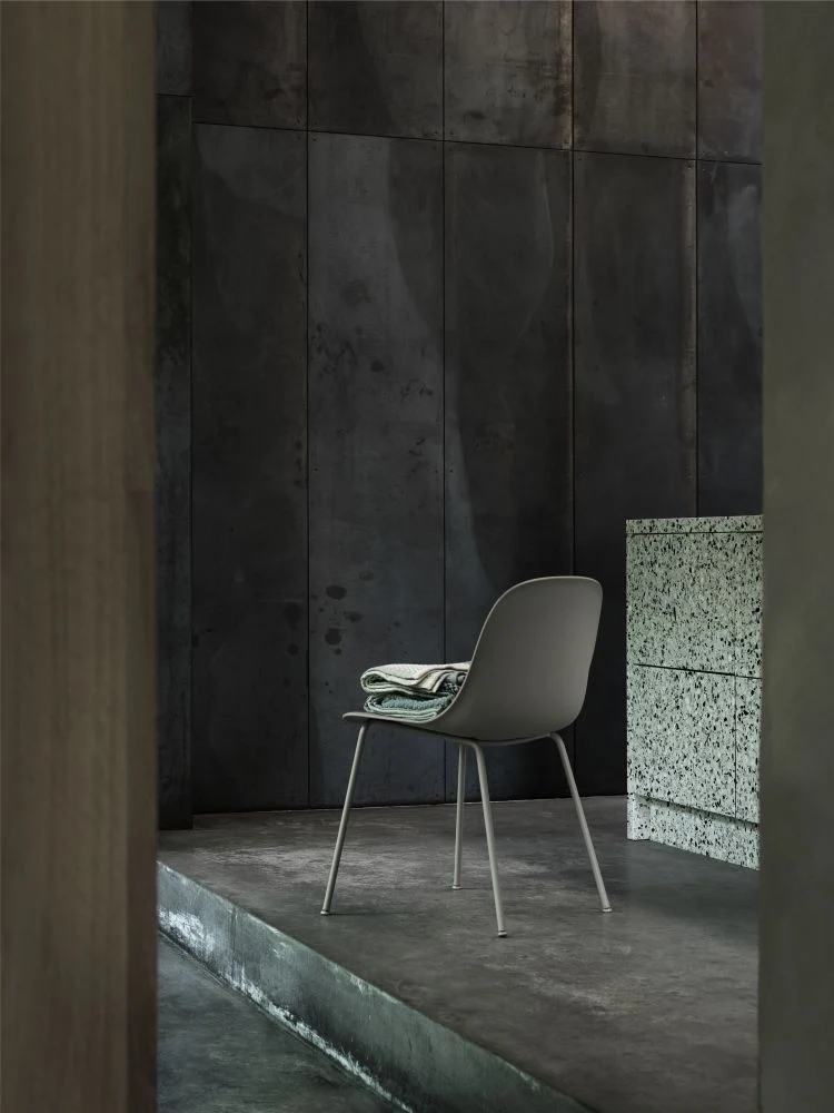 Muuto Fiber Side eetkamerstoel Wit vierpoot staal