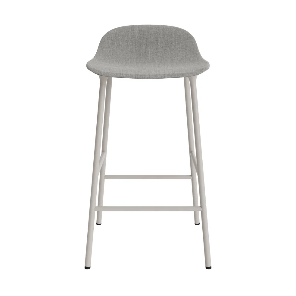 Normann Copenhagen Form barkruk H65 gestoffeerd Remix 133 vierpoot staal