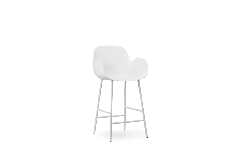 Normann Copenhagen Form barkruk H65 met armleuning White vierpoot staal