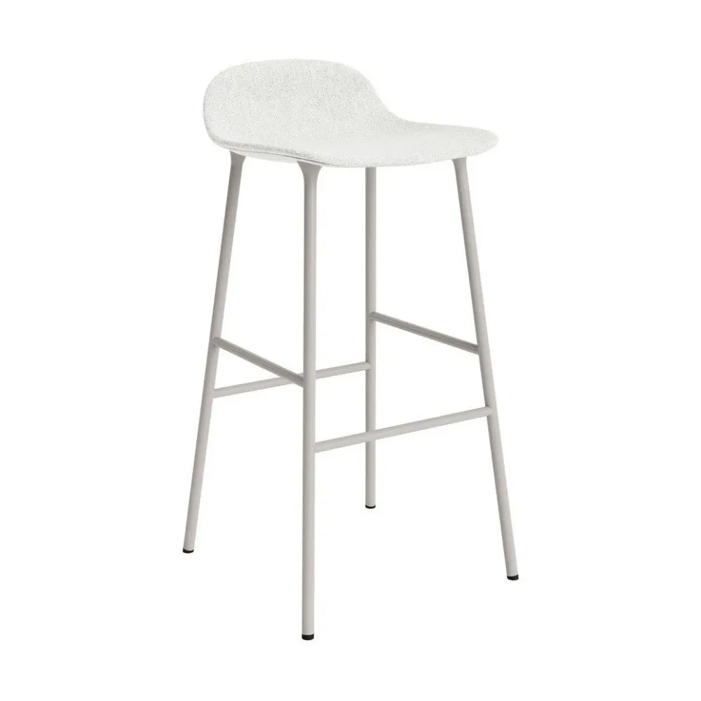 Normann Copenhagen Form barkruk H75 gestoffeerd Hallingdal 110 vierpoot staal