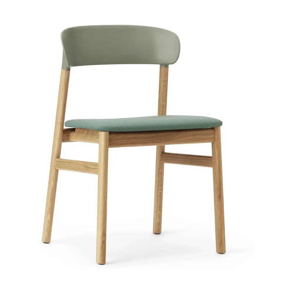Normann Copenhagen Herit eetkamerstoel Dusty Green gestoffeerd Synergy Append eiken