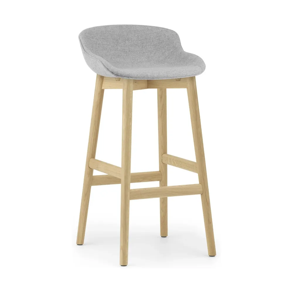 Normann Copenhagen Hyg barkruk H75 Grey gestoffeerd LDS08 eiken