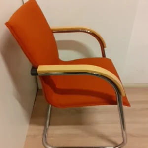 Vergaderstoel oranje/rood Ahrends Slede stoel met chroom frame Office Comfort