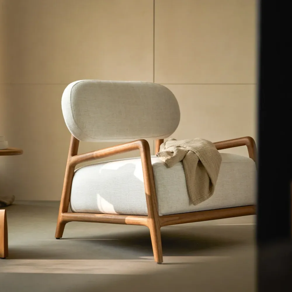 Tikamoon Fauteuil van massief mindi - Beige