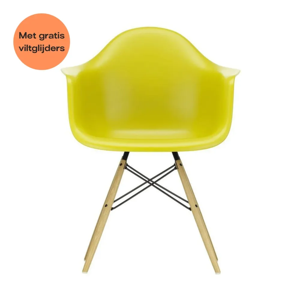 Vitra Eames DAW eetkamerstoel met arm Mustard essen