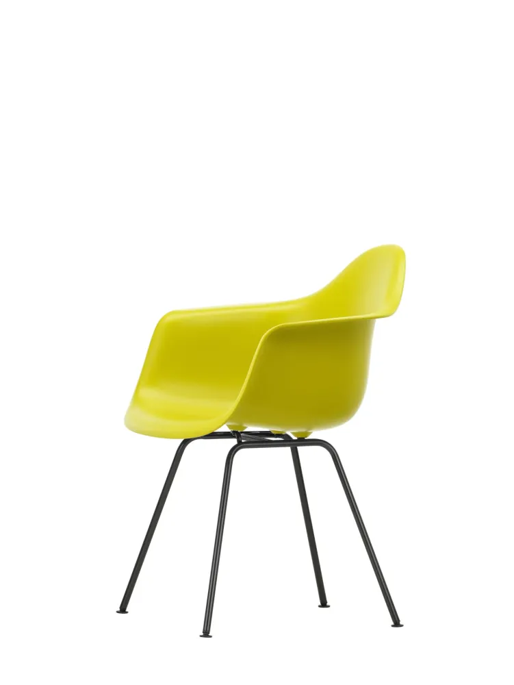 Vitra Eames DAX eetkamerstoel met arm Mustard zwart gepoedercoat