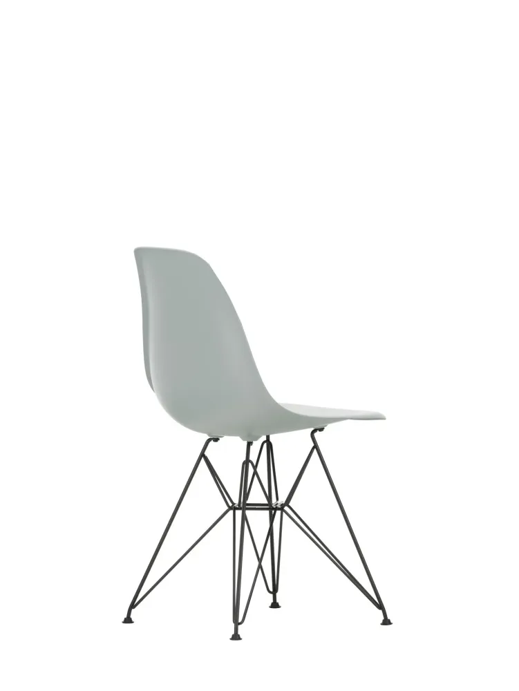 Vitra Eames DSR eetkamerstoel Light Grey zwart gepoedercoat