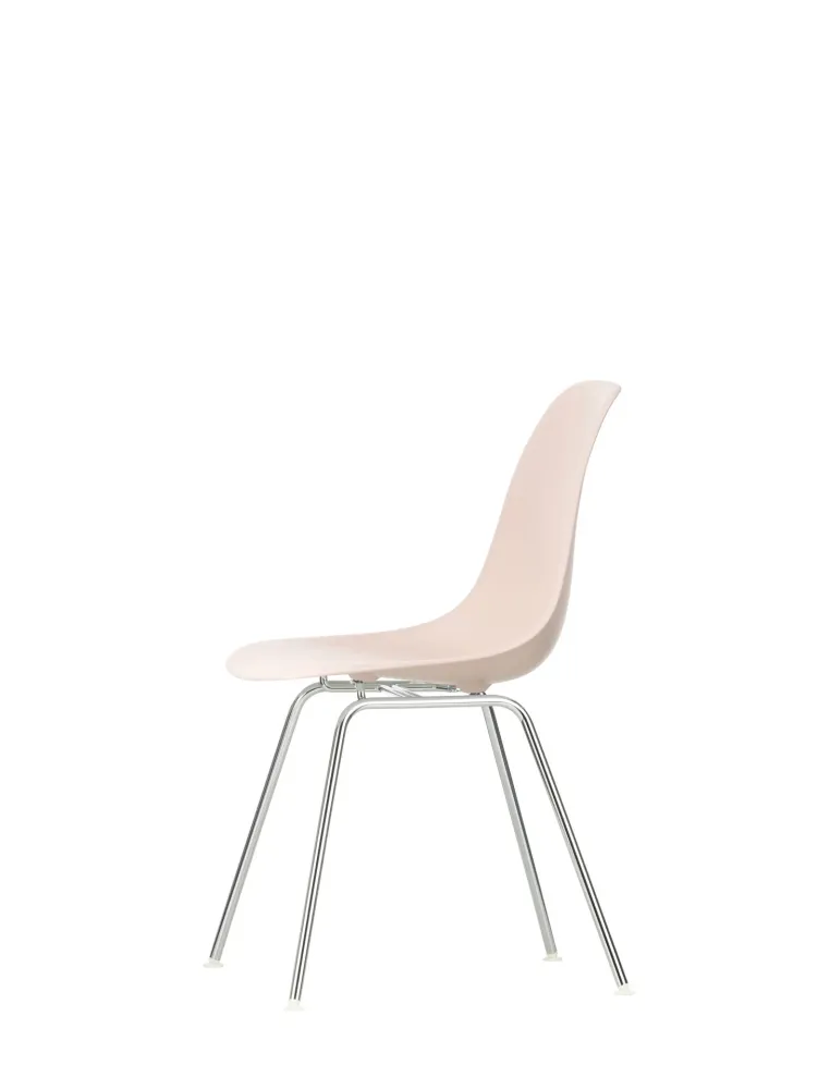 Vitra Eames DSX eetkamerstoel Pale Rose verchroomd